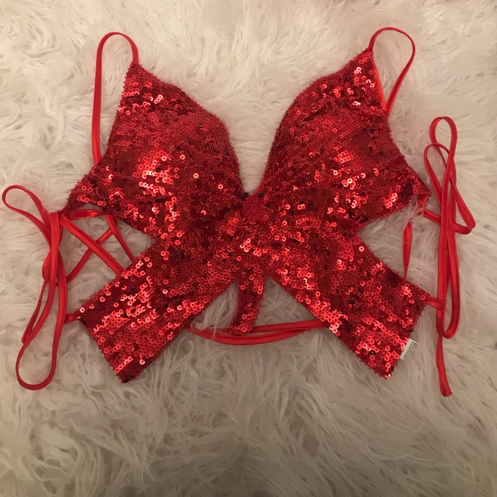 Sexy butterfly open back tied top